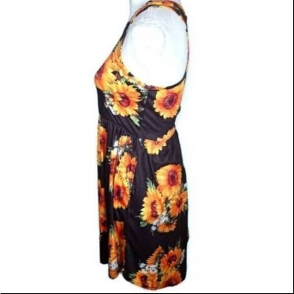 CLASSIC FASHION BLACK, ORANGE, & YELLOW SUNFLOWER DRESS SZ.S NWT. - Picture 5 of 11